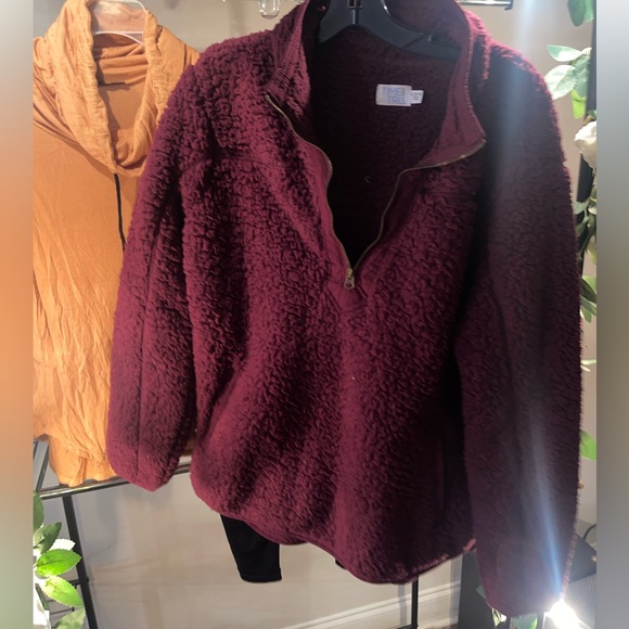 Sherpa athletic outfit - Picture 1 of 6